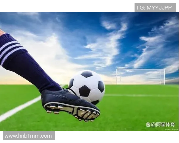 掌握踢足球的基本要领与技巧提升你的球技和比赛表现 掌握踢足球的基本要领与技巧提升你的球技和比赛表现
